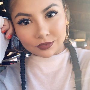 Meet your Posher, Flor